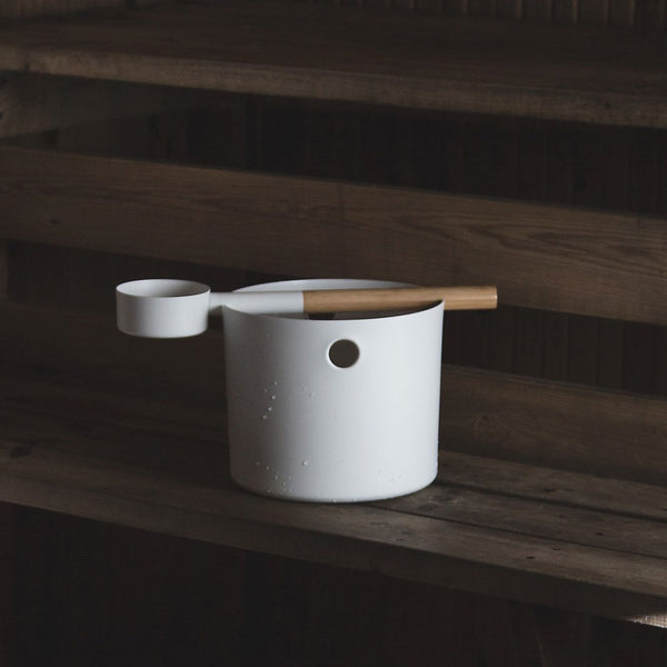 Kolo Sauna Bucket and Ladle Set, Bamboo/Aluminum, 1Gal - view 4
